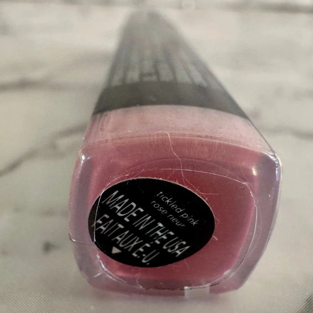 Avon Ultra Glazewear Lip Gloss Tickled Pink K102 Shimmer High Shine New Sealed